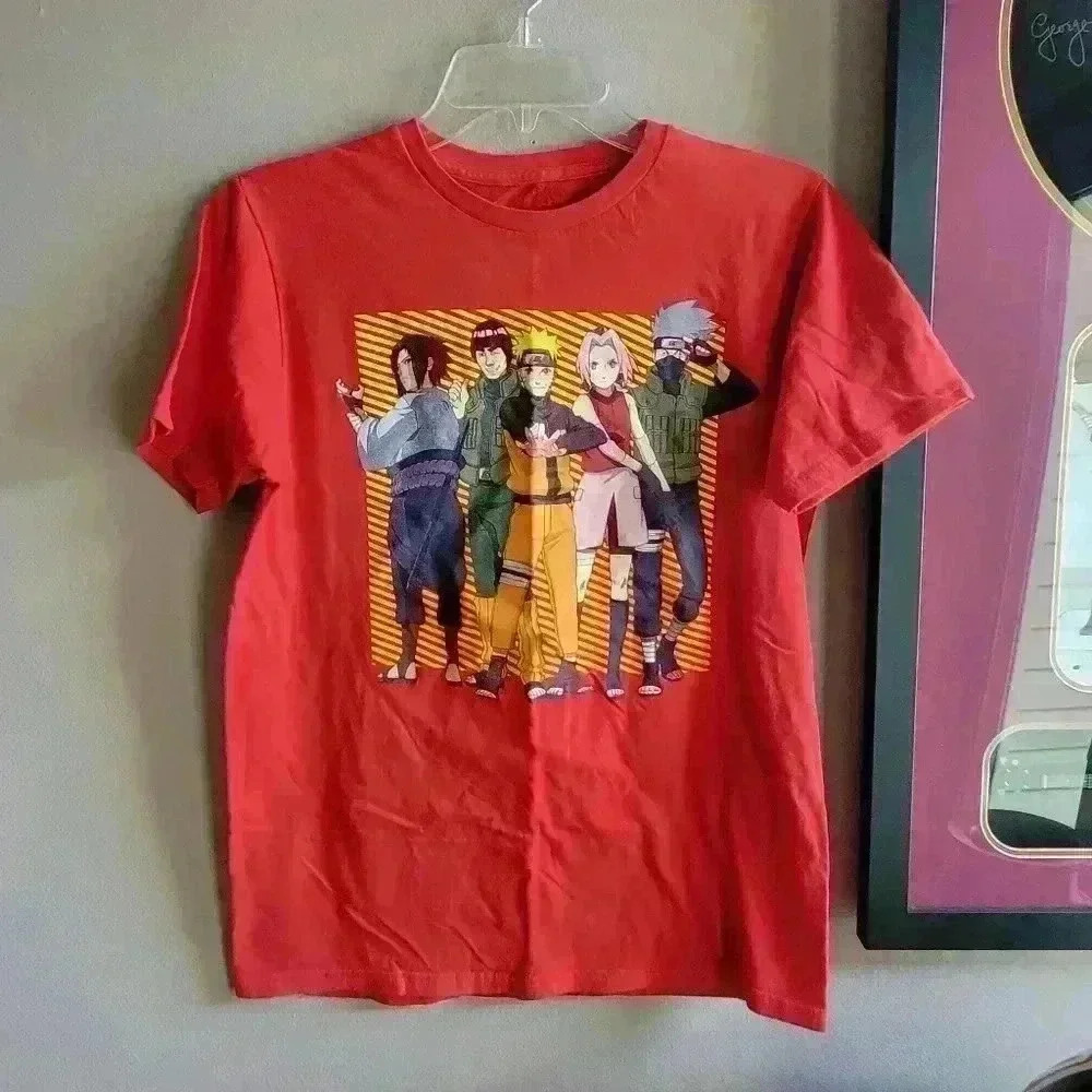 Naruto Shippuden 2002 Boys T-Shirt M Group Fighting Scene Red Short Sleeve